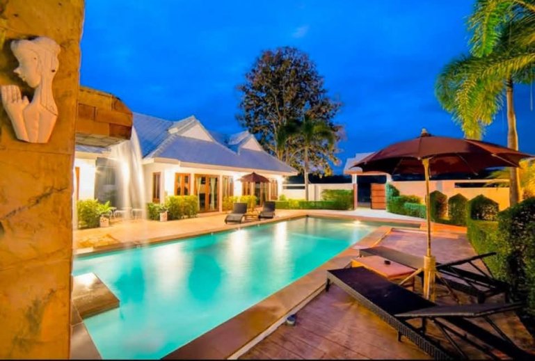 ⭐️ New Instruction Business Sale & Rent ⭐️ 🏡✨ Rungnara Pool Resort – Business Opportunity in Mae Rim, Chiang Mai! ✨🏡
