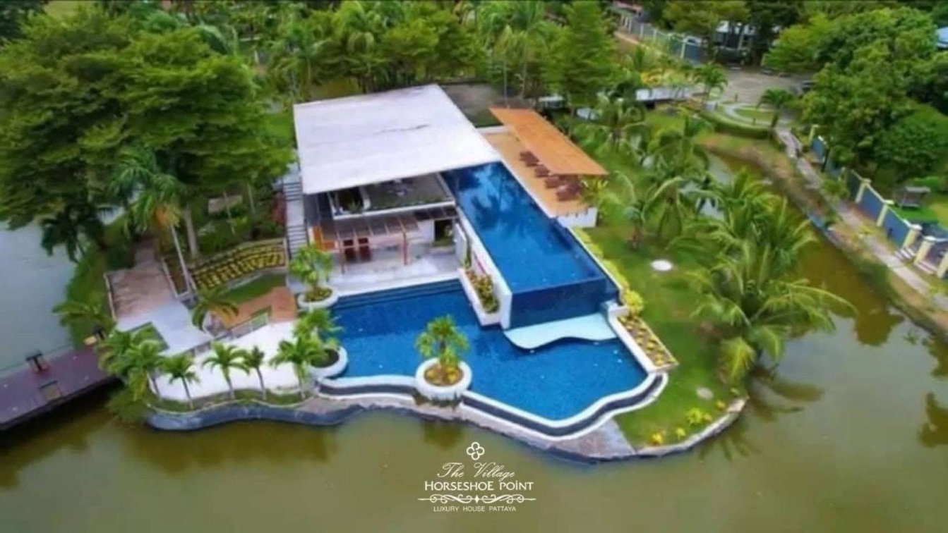 ⭐️ ⭐️ ⭐️ ⭐️ ⭐️  Wow wow wow 🤩 🏠 🪴 🏊‍♀️ ☀️ 😎 🇹🇭   Luxury Lakeside Pool Villa for Sale